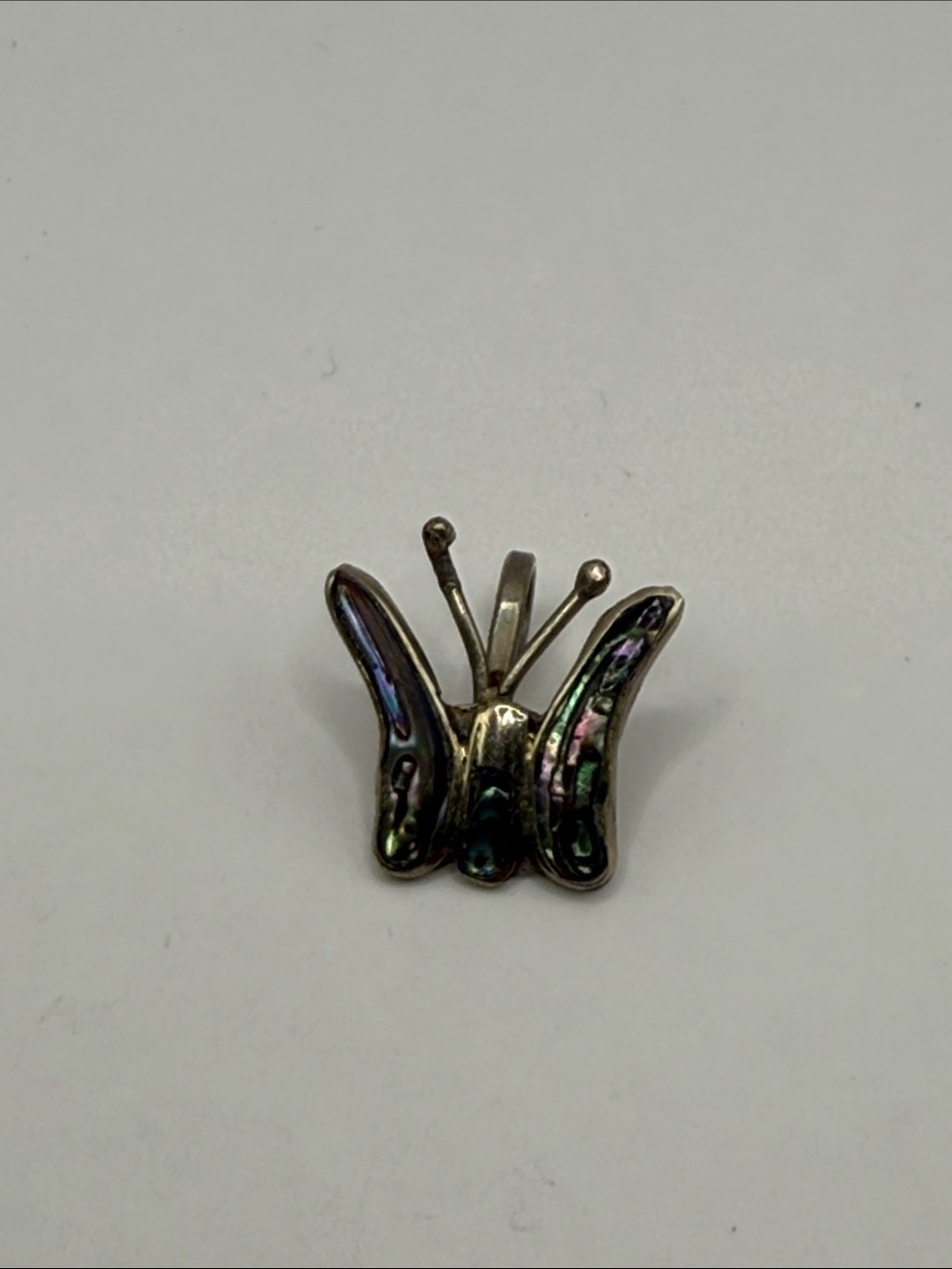 Vintage Alpaca Mexico Small Dainty Abalone Butterfly Silver Pendant - Picture 1 of 4